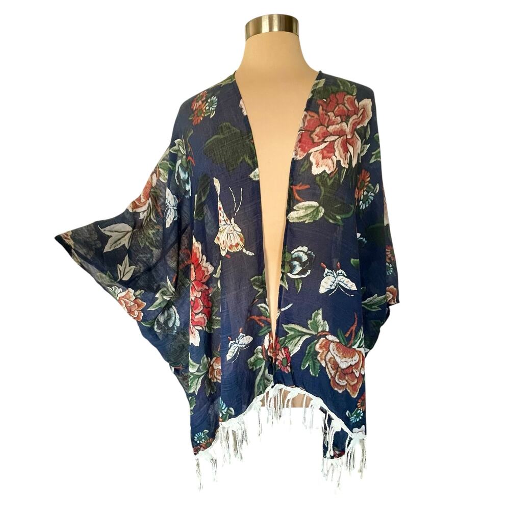 Hayden Los Angeles Blue Dark Floral Kimono Wrap Sz S/M Lace Fringe‎ Fairy Grunge